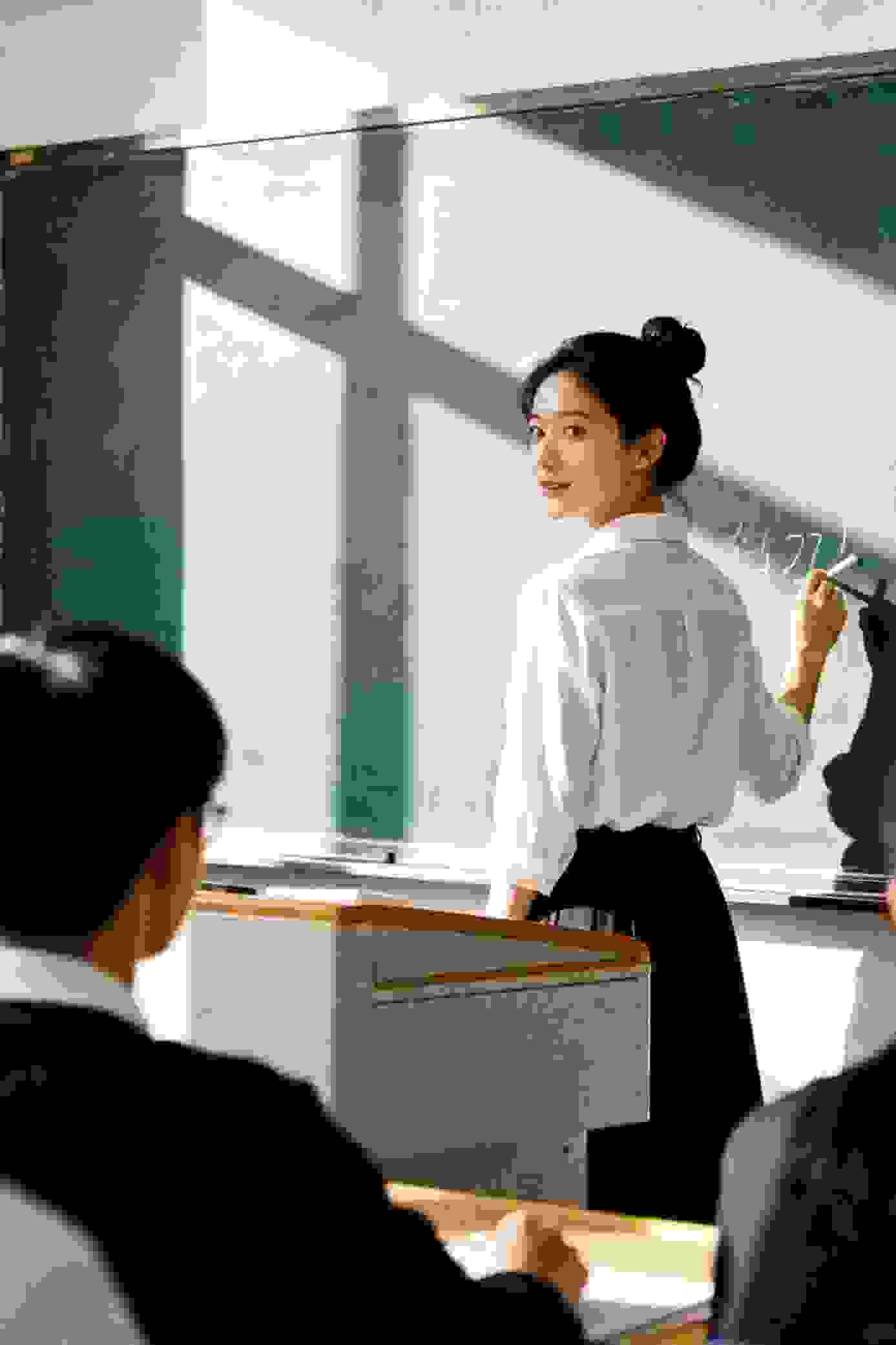 魔改短剧第18集